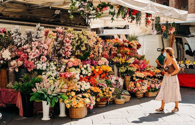 How to start flower business in Dubai