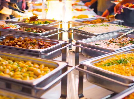 What is required to run food services business in dubai