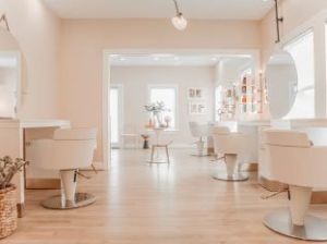 Luxury ladies salon for sale in Dubai