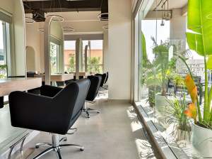 Big villa spa & ladies salon for sale in Dubai