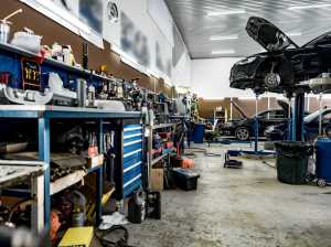 Auto garage repair for sale in Dubai