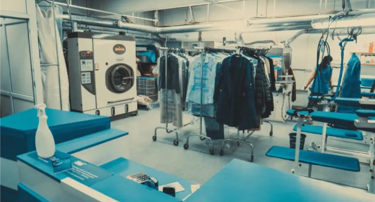 Well running laundry for sale in Dubai