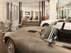 Luxury car workshop for sale in Dubai