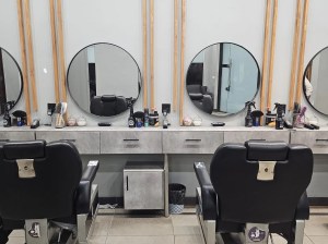 Gents salon for sale in Dubai