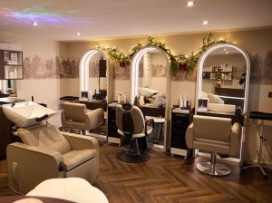 Ladies salon for sale in Dubai