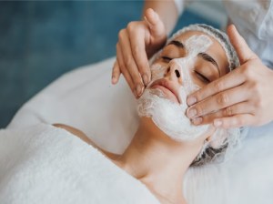 Ladies beauty salon for sale in Dubai