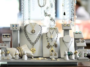 Running jewelry store for sale in Dubai